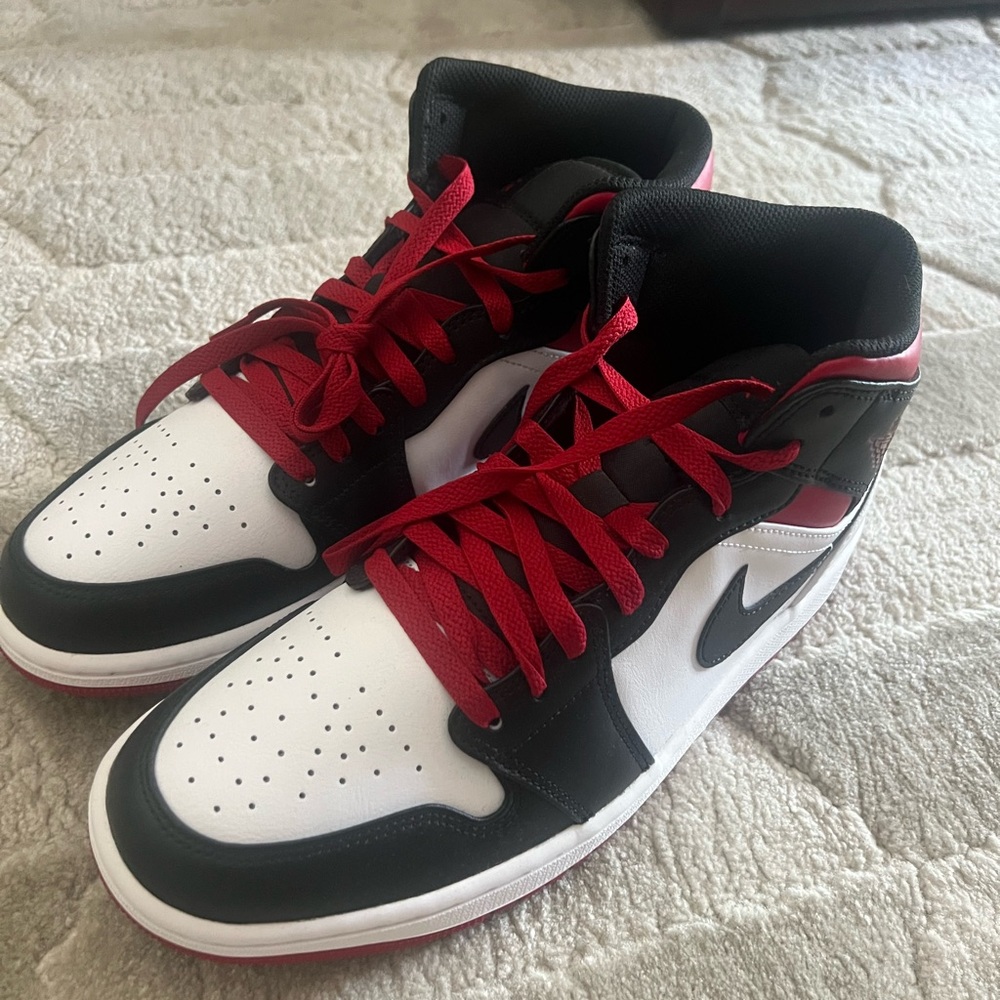 Nike Air Jordan Max, men’s 9.5